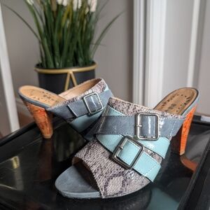 Elegant Blue and Gray Buckle Mules